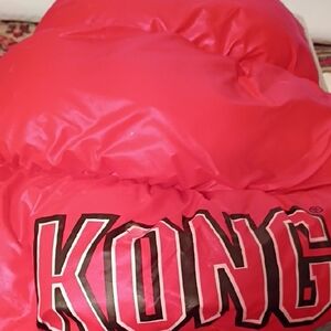 Kong Red Plush Comforter with Bold Logo